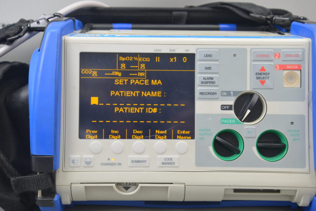 Zoll M Series BiPhasic Defibrillator Monitor with Pacer and Battery ...