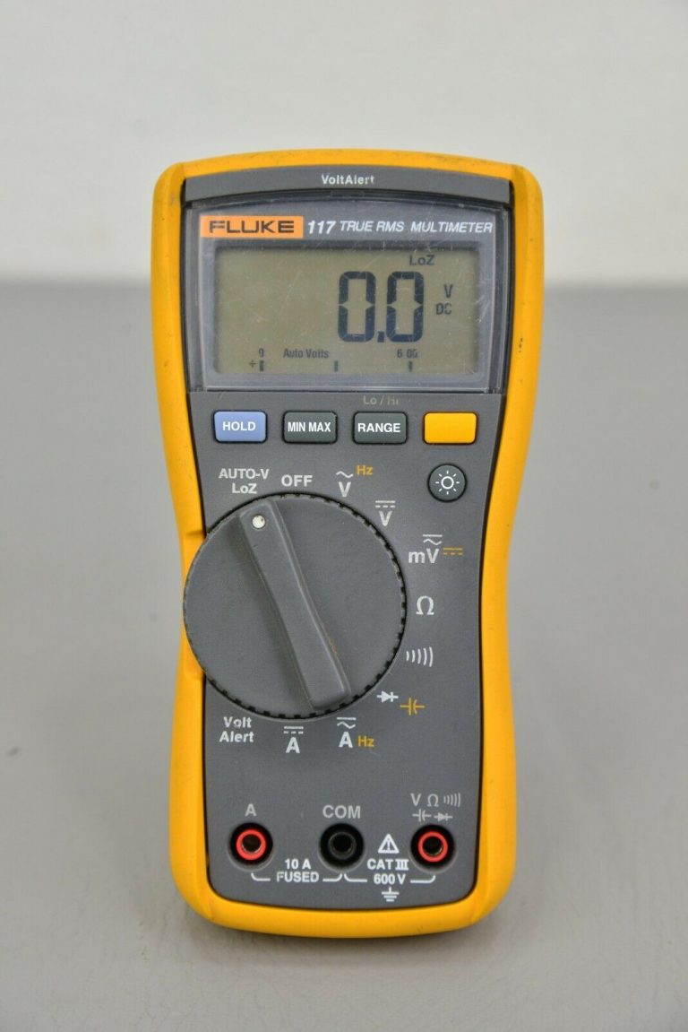 Fluke 177 True RMS Multimeter w/ Protective Cover w/o Probes (24692