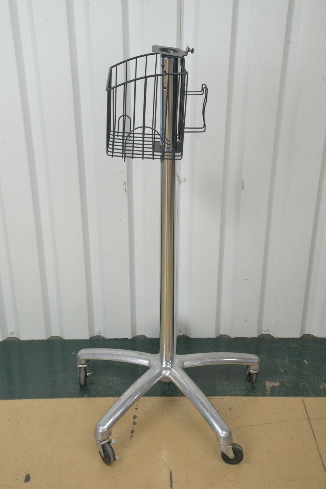 Welch Allyn Spot Vital Signs Monitor Mobile Stand