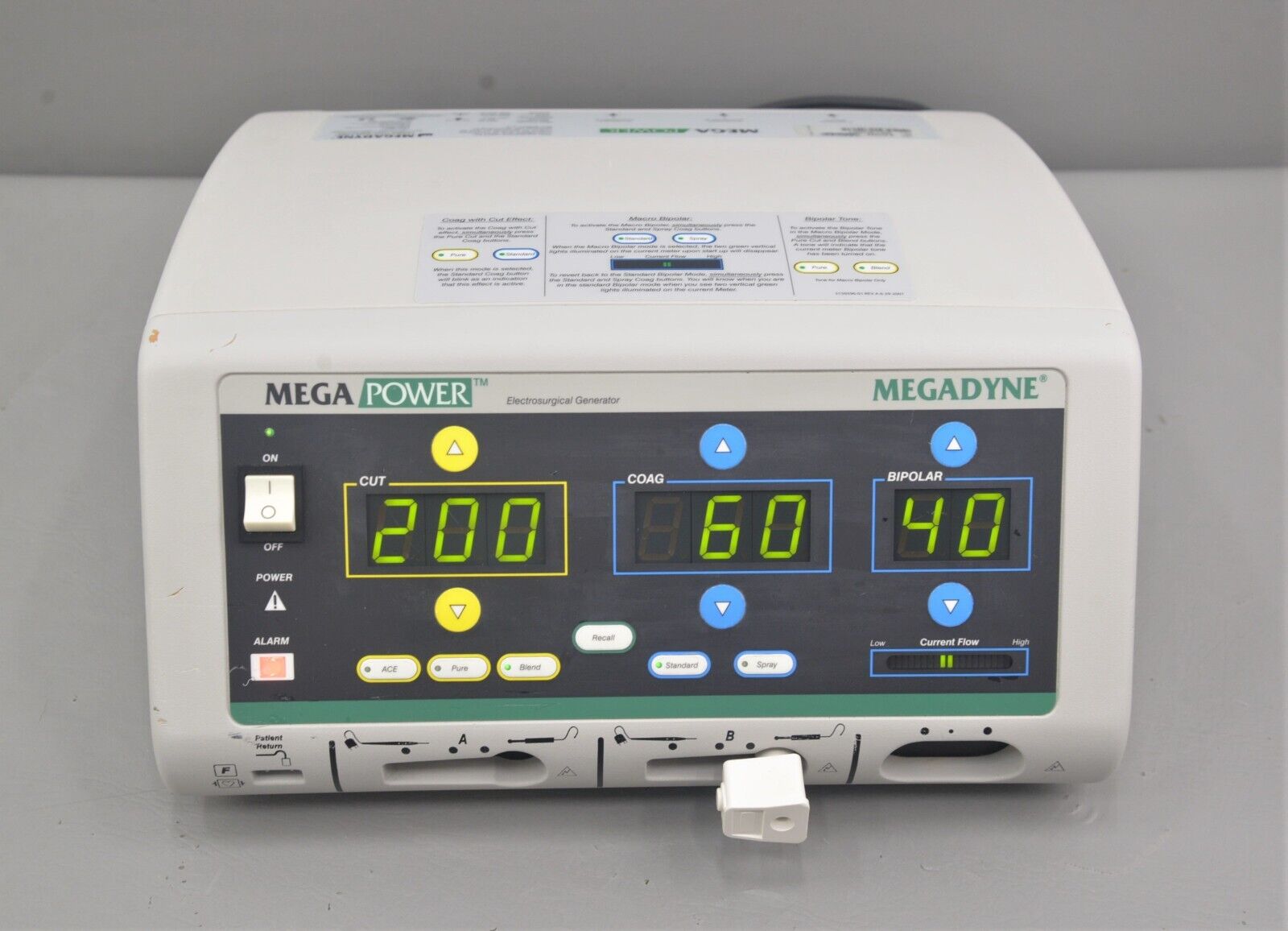 https://www.rhinotradellc.com/wp-content/uploads/imported/3/Megadyne-Mega-Power-1000-Electrosurgical-Generator-w-Bipolar-Footswitch-Cart-265825192263-4.jpg