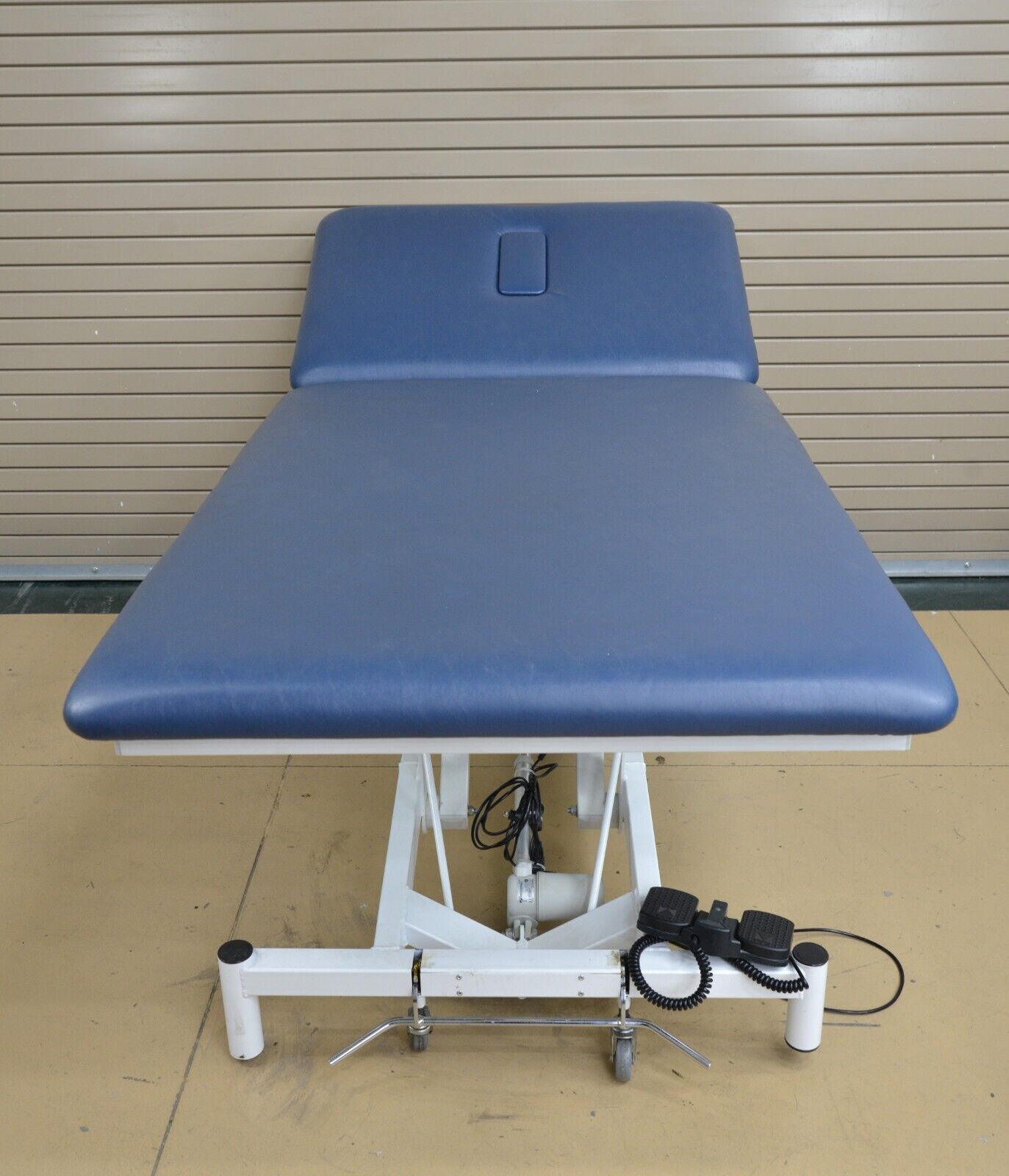 Metron T8565 Euro Nuero Treatment Table with Footswitch – Rhino Trade LLC