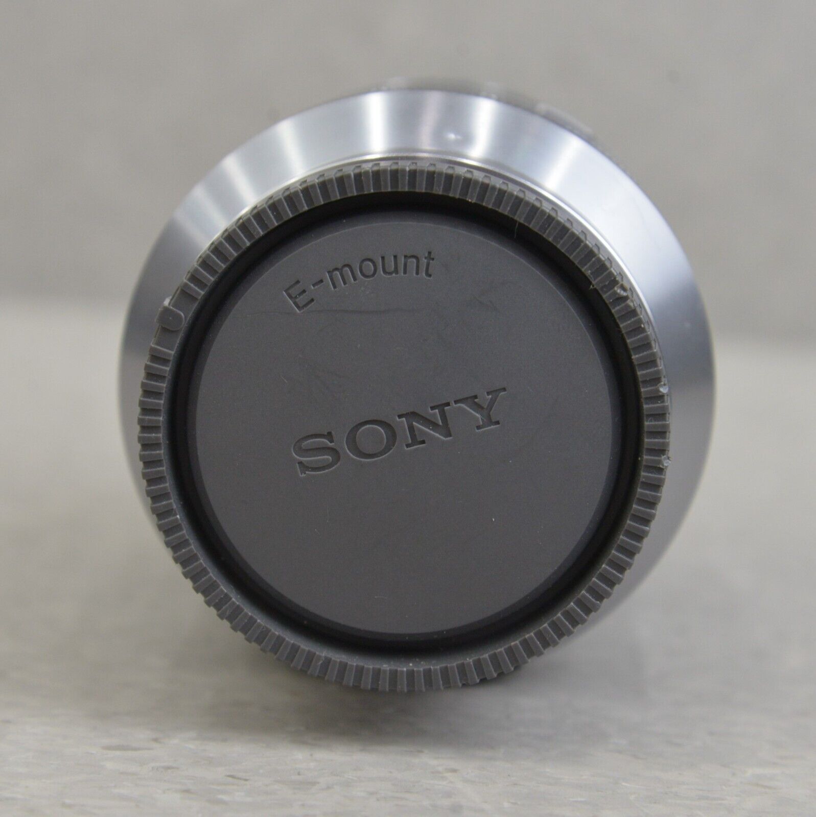 Sony SEL18200 Optical SteadyShot F3.5-6.3 E18-200 OSS E-Mount Camera Lens –  Rhino Trade LLC