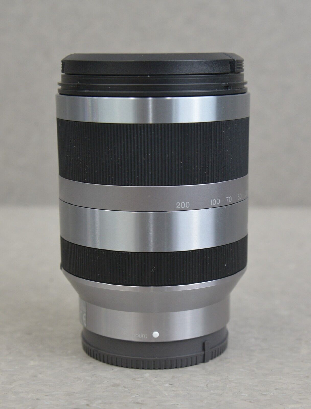 Sony SEL18200 Optical SteadyShot F3.5-6.3 E18-200 OSS E-Mount Camera Lens –  Rhino Trade LLC