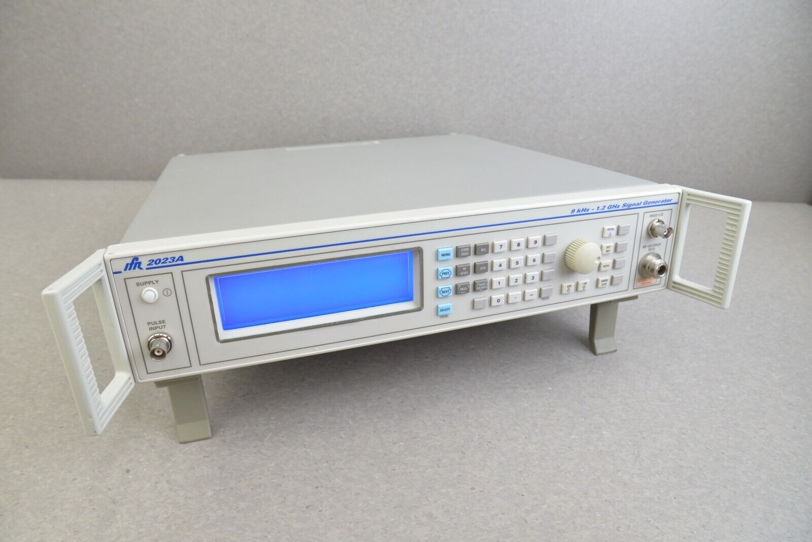 IFR / Marconi 2023A Signal Generator 9KHz-1.2 GHz