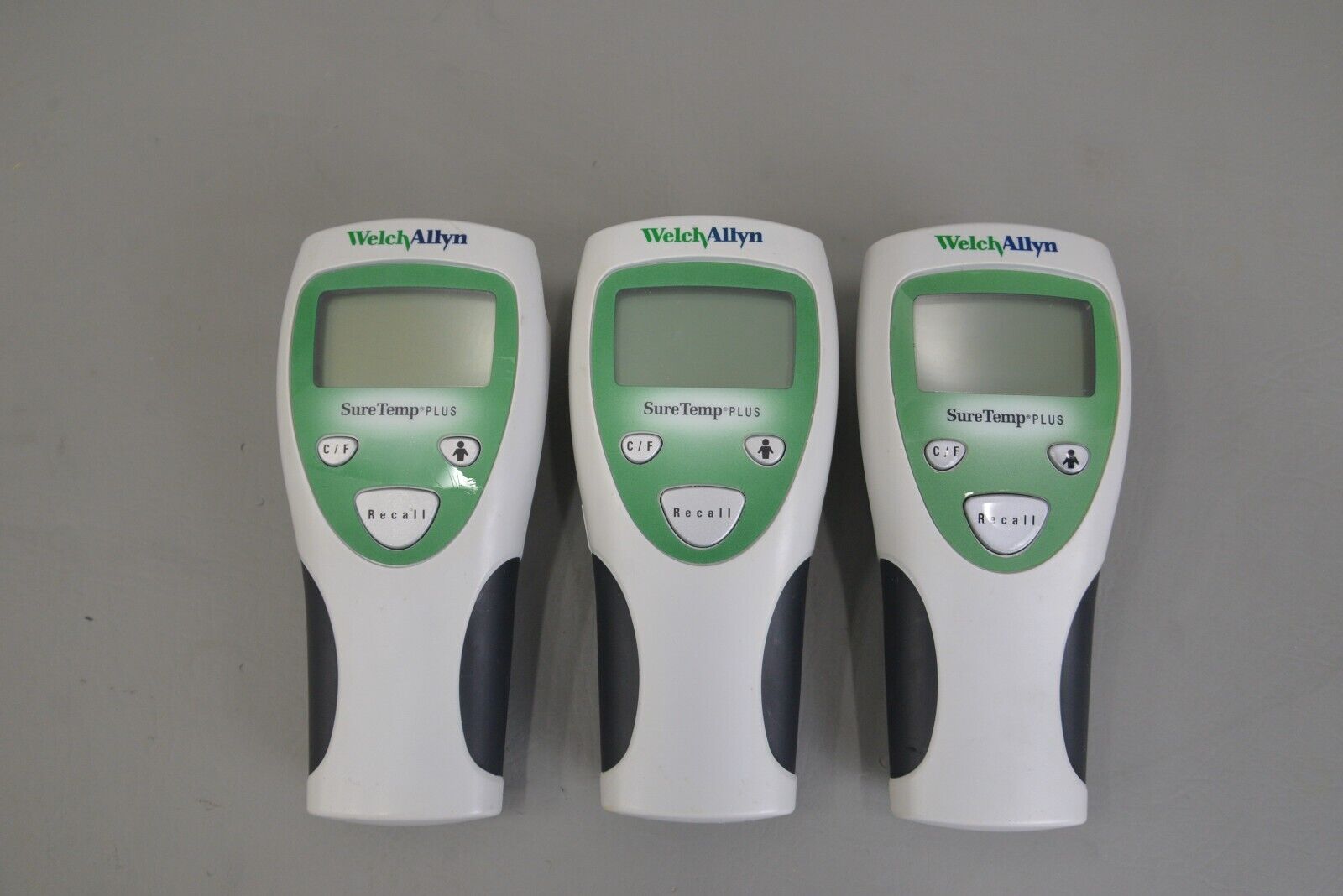 https://www.rhinotradellc.com/wp-content/uploads/imported/9/Lot-Of-3-Welch-Allyn-SureTemp-Plus-690-Electronic-Thermometer-255834207079.jpg